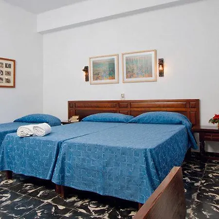 Boutique Oriola 3*