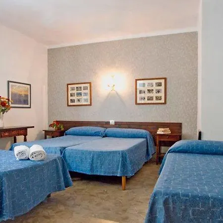 Boutique Oriola 3*
