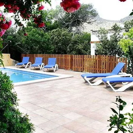 Boutique Oriola Hotel 3*